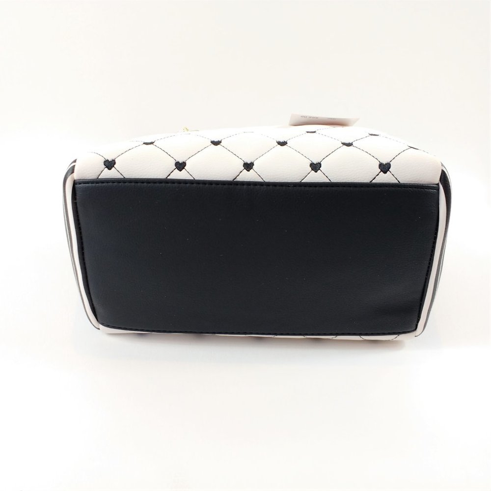 Luv Betsey Johnson White Black Quilted Satchel_6